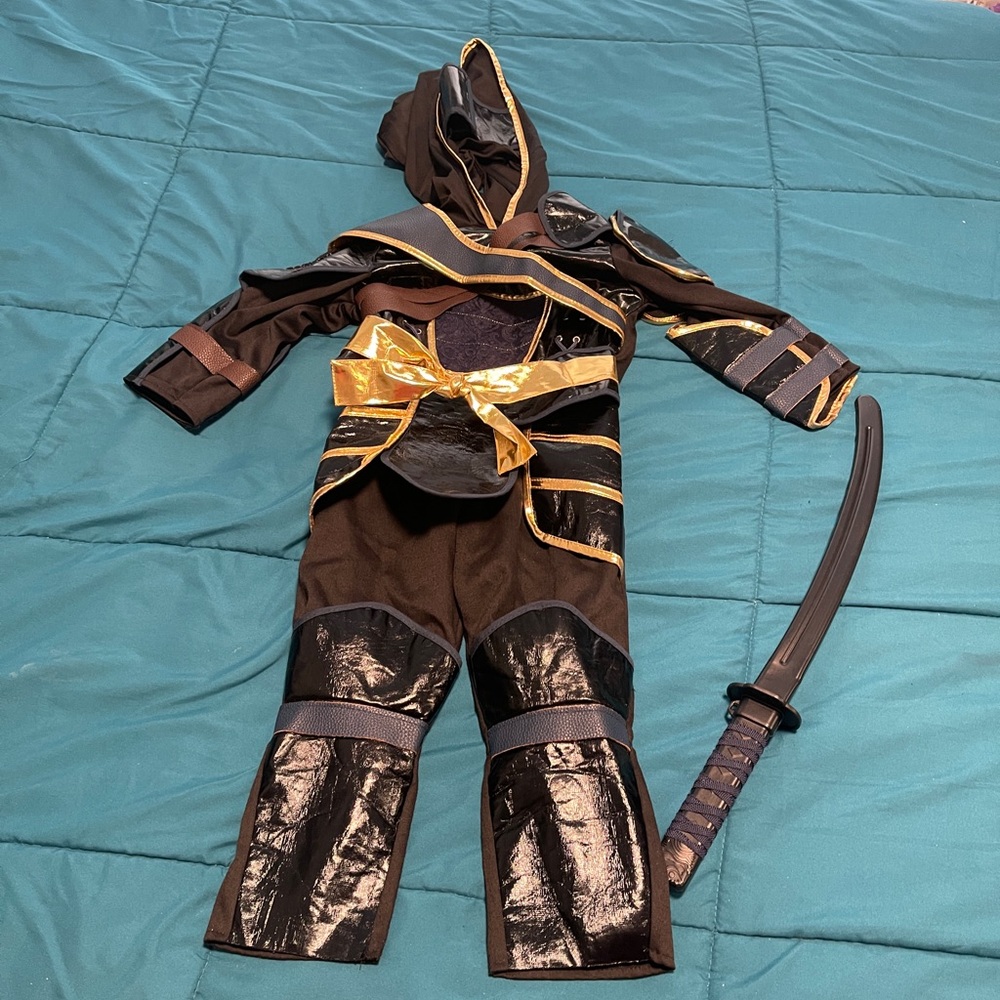 Little boy teetot & co gold ninja costume 3-4